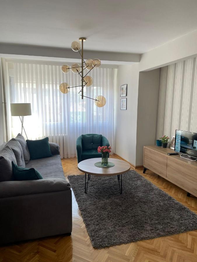 Apartman Filip Lux City Center Novi Pazar Exterior foto