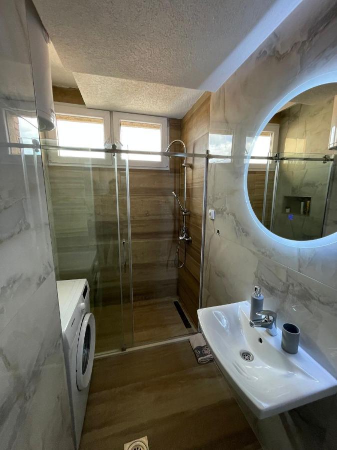 Apartman Filip Lux City Center Novi Pazar Exterior foto